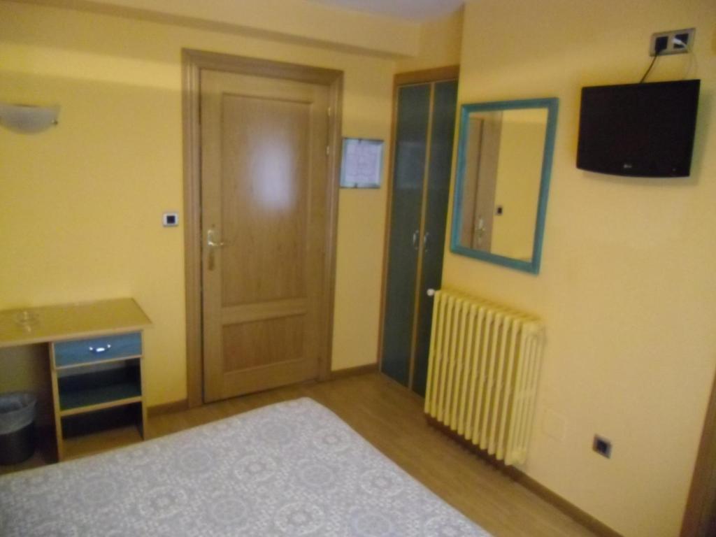 Hostal Don Suero Leon Room photo