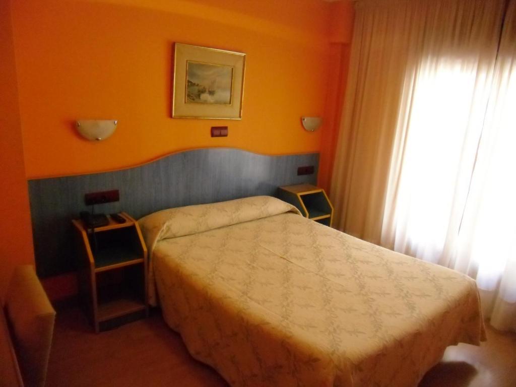 Hostal Don Suero Leon Room photo
