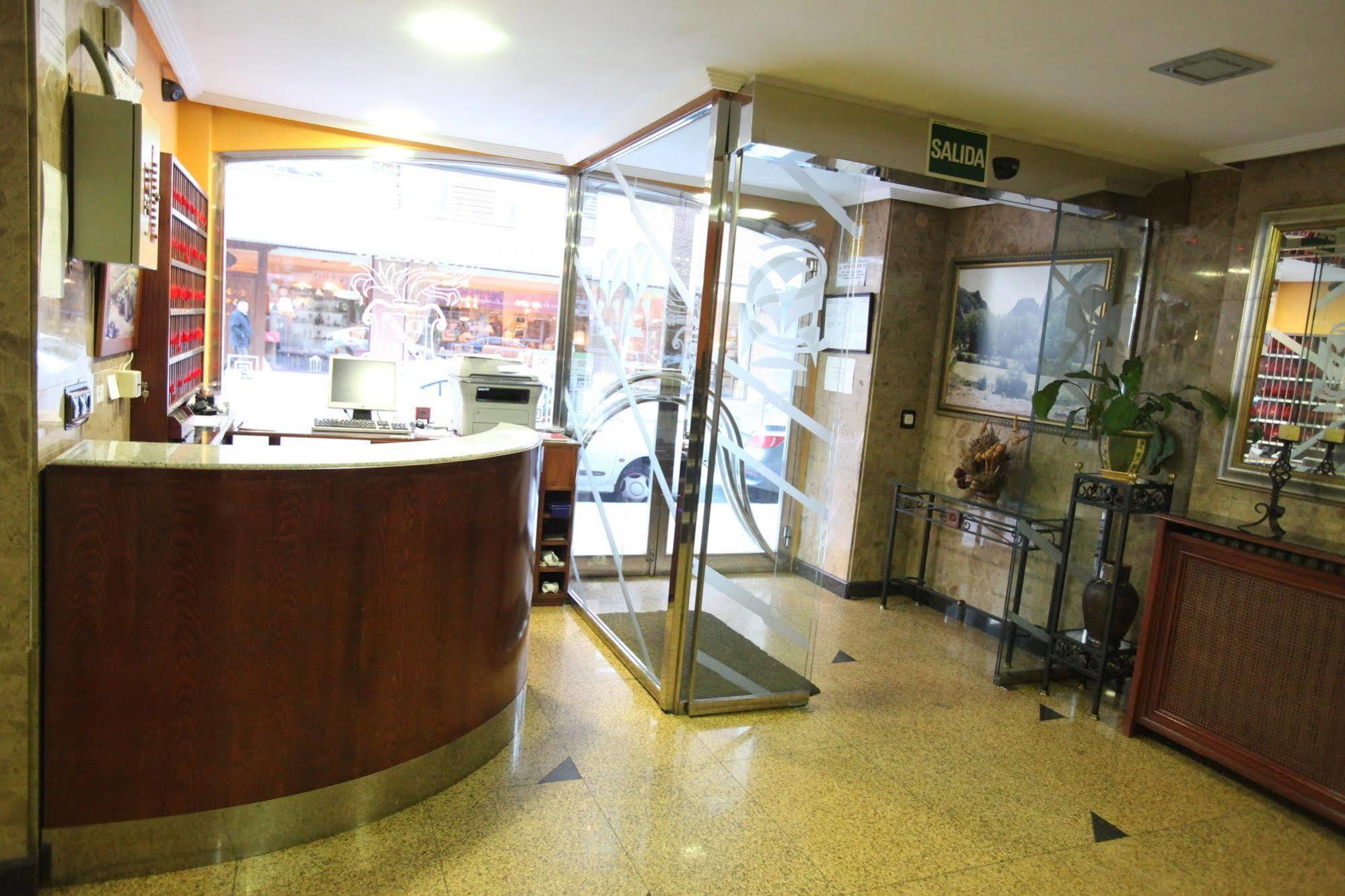 Hostal Don Suero Leon Exterior photo